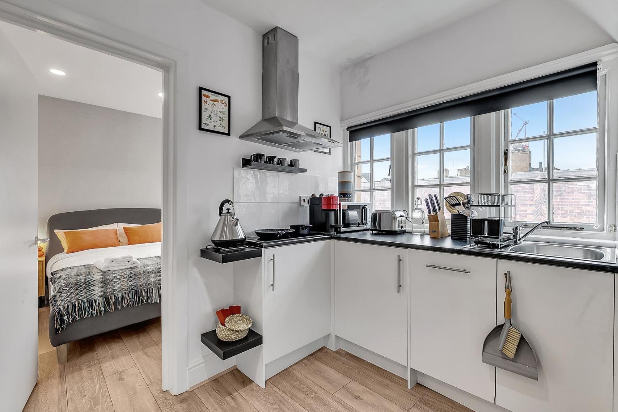Lovely Kensington Apartament