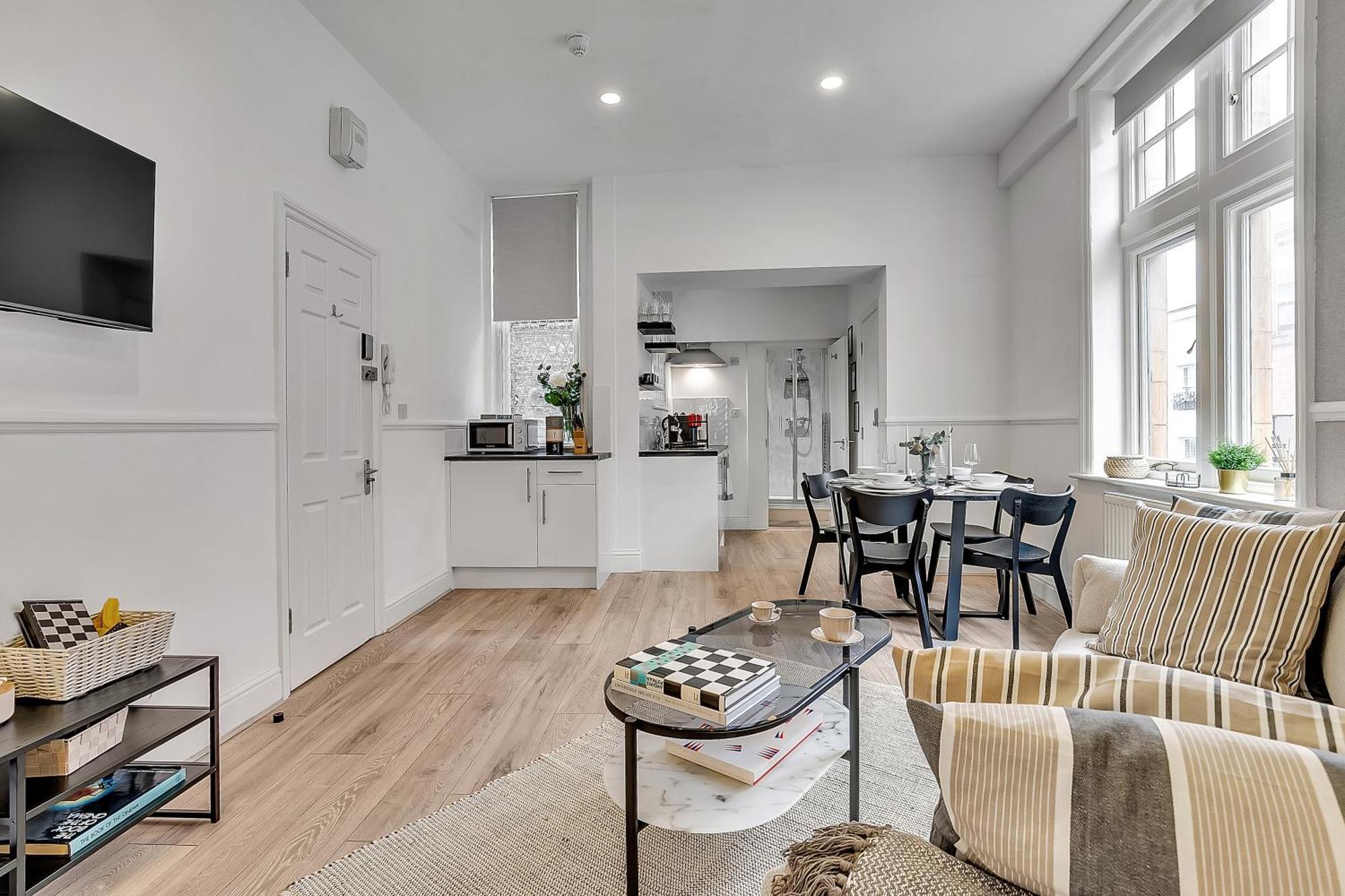 Lovely Kensington Apartament *
